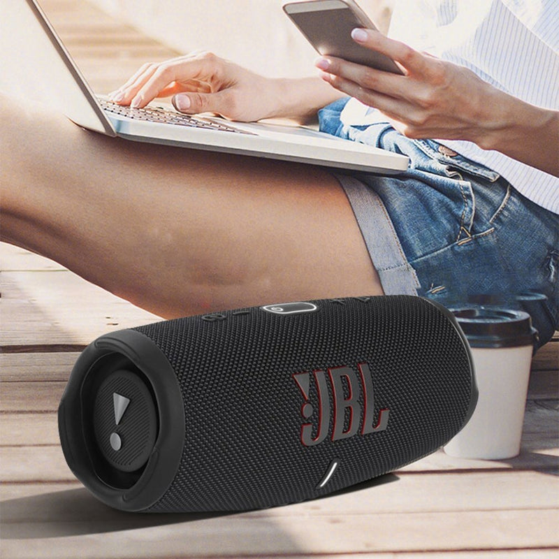 Altavoz bluetooth recargable JBL Charge 5 con USB